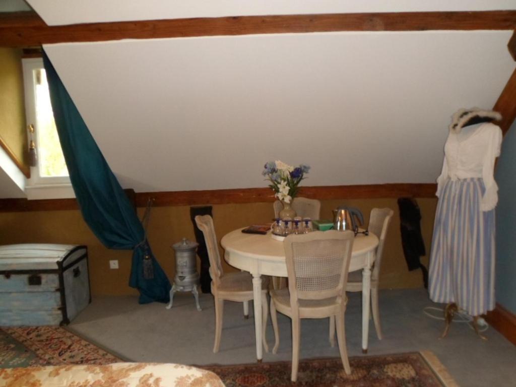 Les Chambres De Pontfol - Chambres D'Hotes - Guest House Victot-Pontfol Buitenkant foto